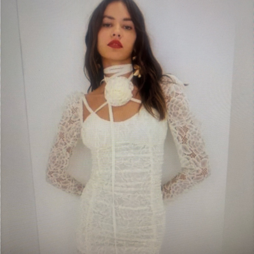 New With Tags NWT For Love & Lemons Lace Dress with flower choker.   XS